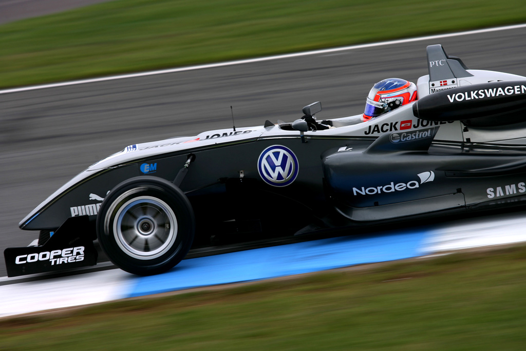 Kevin Magnussen stiller til start i Macau Grand Prix for Carlin, som han har kørt for i engelsk Formel 3 i 2011.
(Foto: Jan Kaiser)